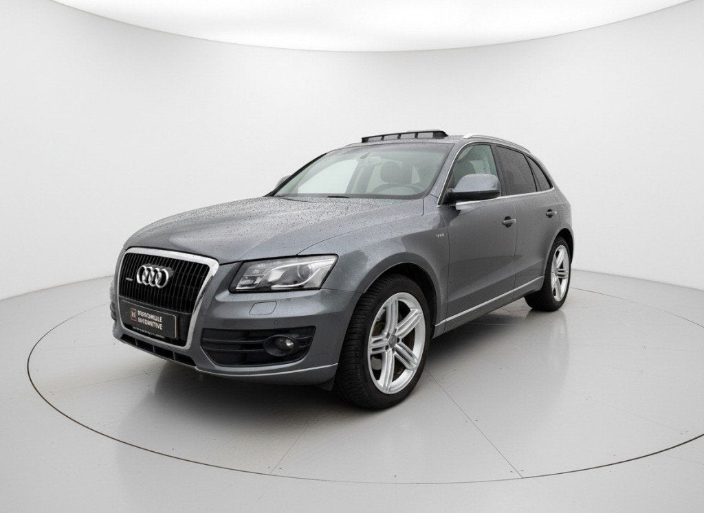 Audi Q5 2.0 TFSI HYBRID QUATTRO PRO LINE. PANO, CRUISE, NAVI, Auto's, Audi, Automaat, Euro 5, Gebruikt, 120 €/maand