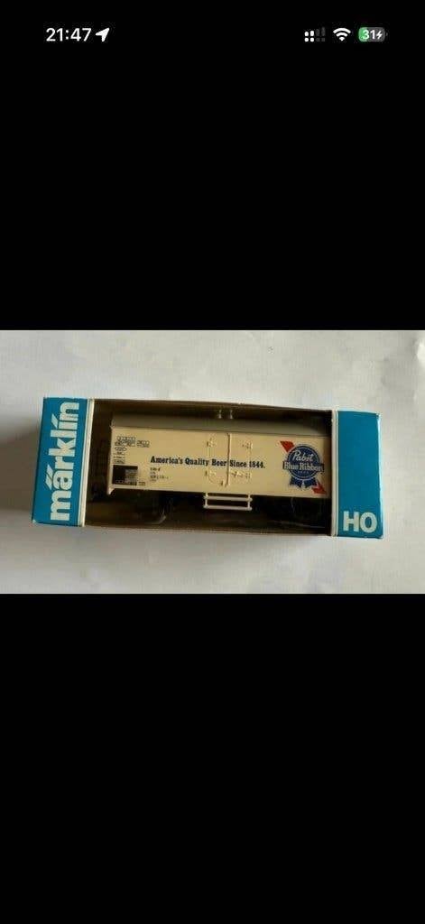 Märklin 4422 bierwagen Pabst Blue Ribbon H0 in doos, Wisselstroom, Wagon, Ophalen of Verzenden, Zo goed als nieuw