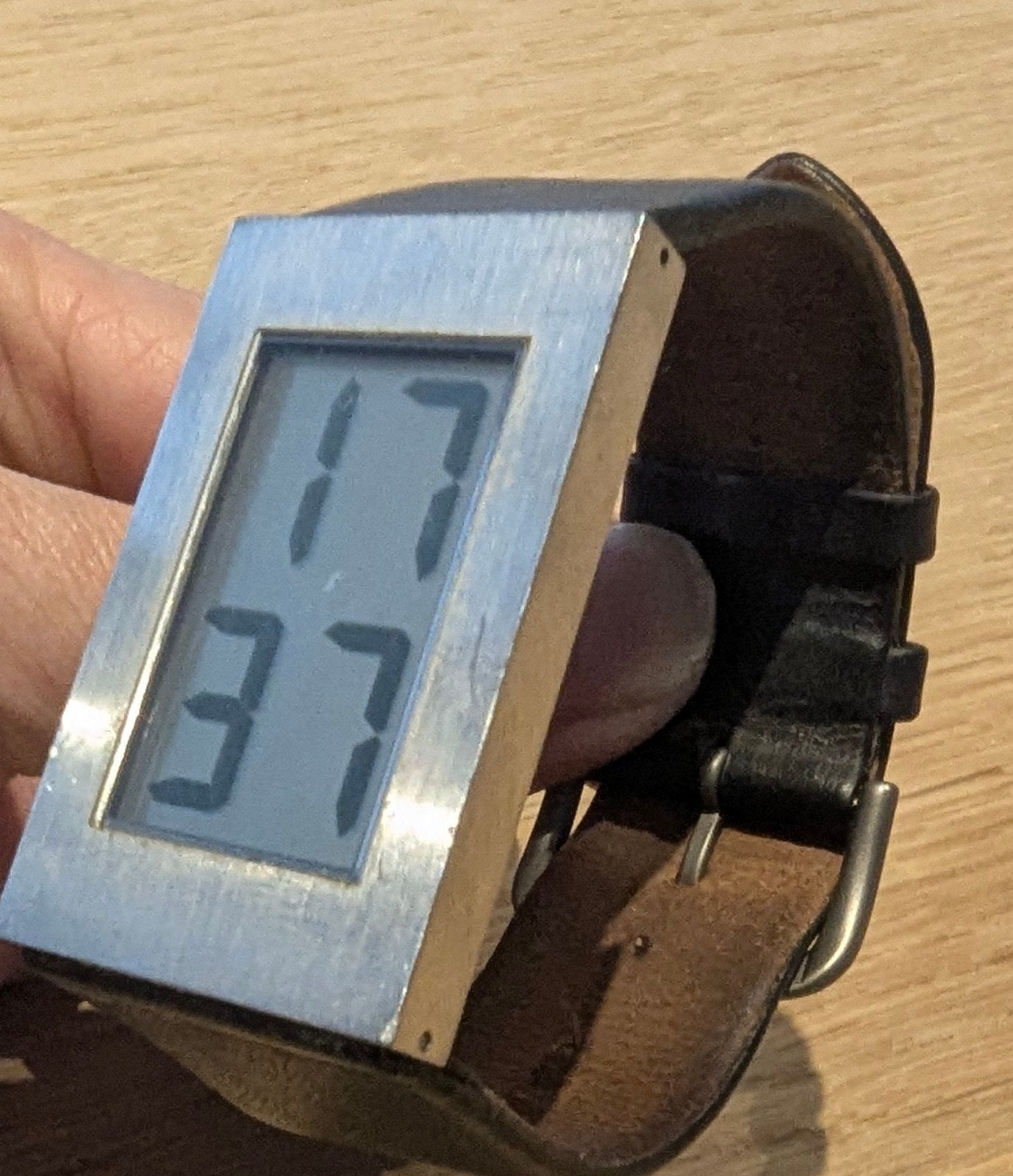 Rosendahl Designhorloge - Flemming Bo Hansen - Deens design, Overige merken, Staal, Polshorloge, Ophalen of Verzenden