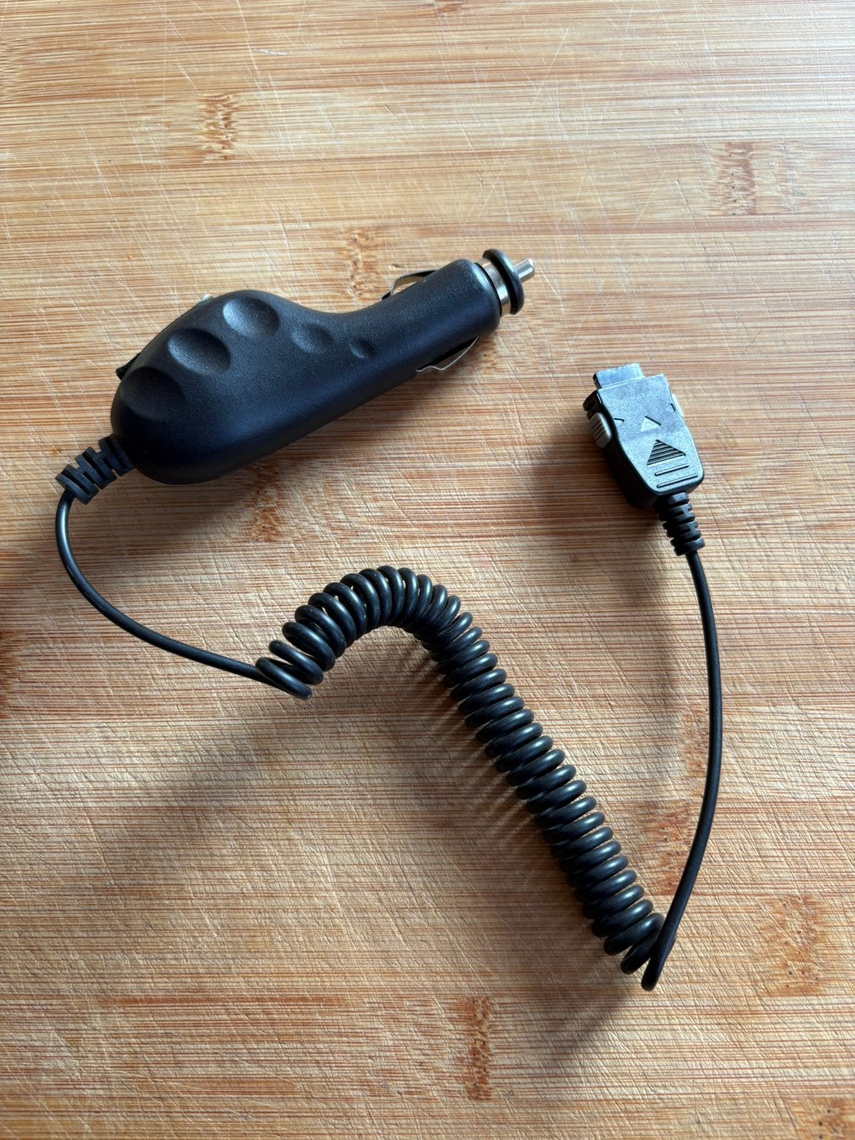 Gratis auto lader, Ophalen, Zo goed als nieuw