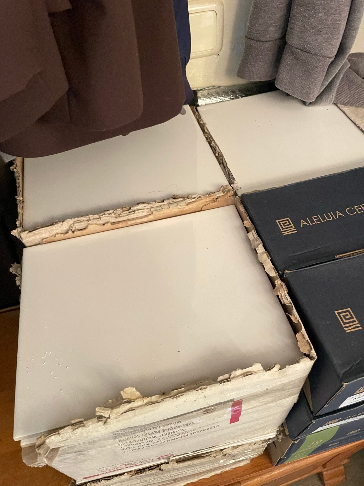 Witte keramische wandtegels - 6 dozijn (72 stuks), Ophalen, Nieuw, 5 tot 10 m², 20 tot 40 cm