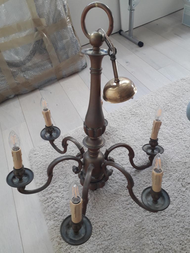 massieve antieke koperen 6 arms kroonluchter fraaie details., Huis en Inrichting, Lampen | Kroonluchters, Ophalen, Gebruikt