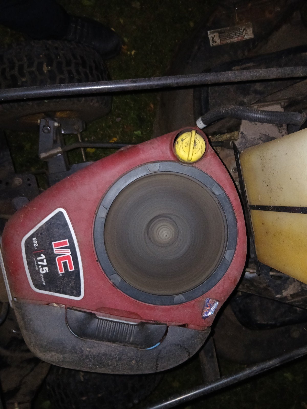 Goed lopende 17,5pk Briggs&Stratton motor voor zitmaaier., Ophalen, Gebruikt, 50 cm of meer