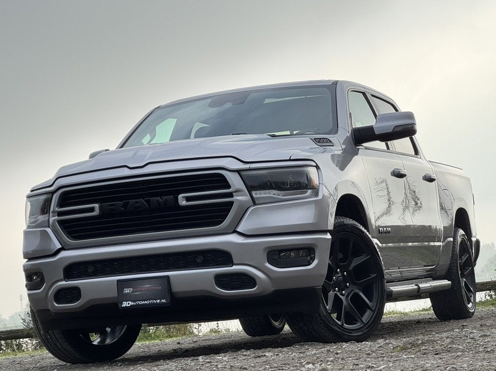 Dodge Ram 1500 SPORT 5.7L V8, LPG, PANO, DIGITAL CLUSTER, 22, Automaat, Gebruikt, 5654 cc, Leder en Stof