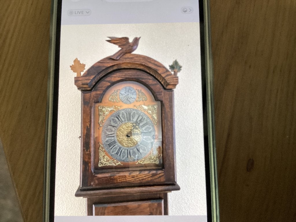 Houten staande klok, Ophalen