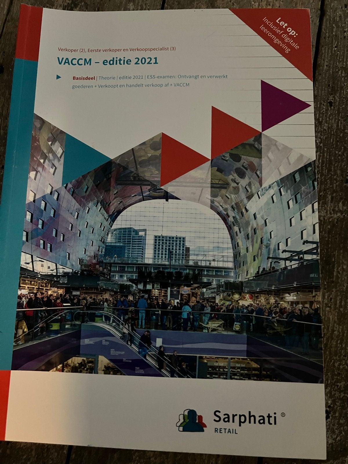 VACCM - editie 2021 (Verkoper, Eerste verkoper, Verkoopspeci, Ophalen of Verzenden, Zo goed als nieuw, MBO