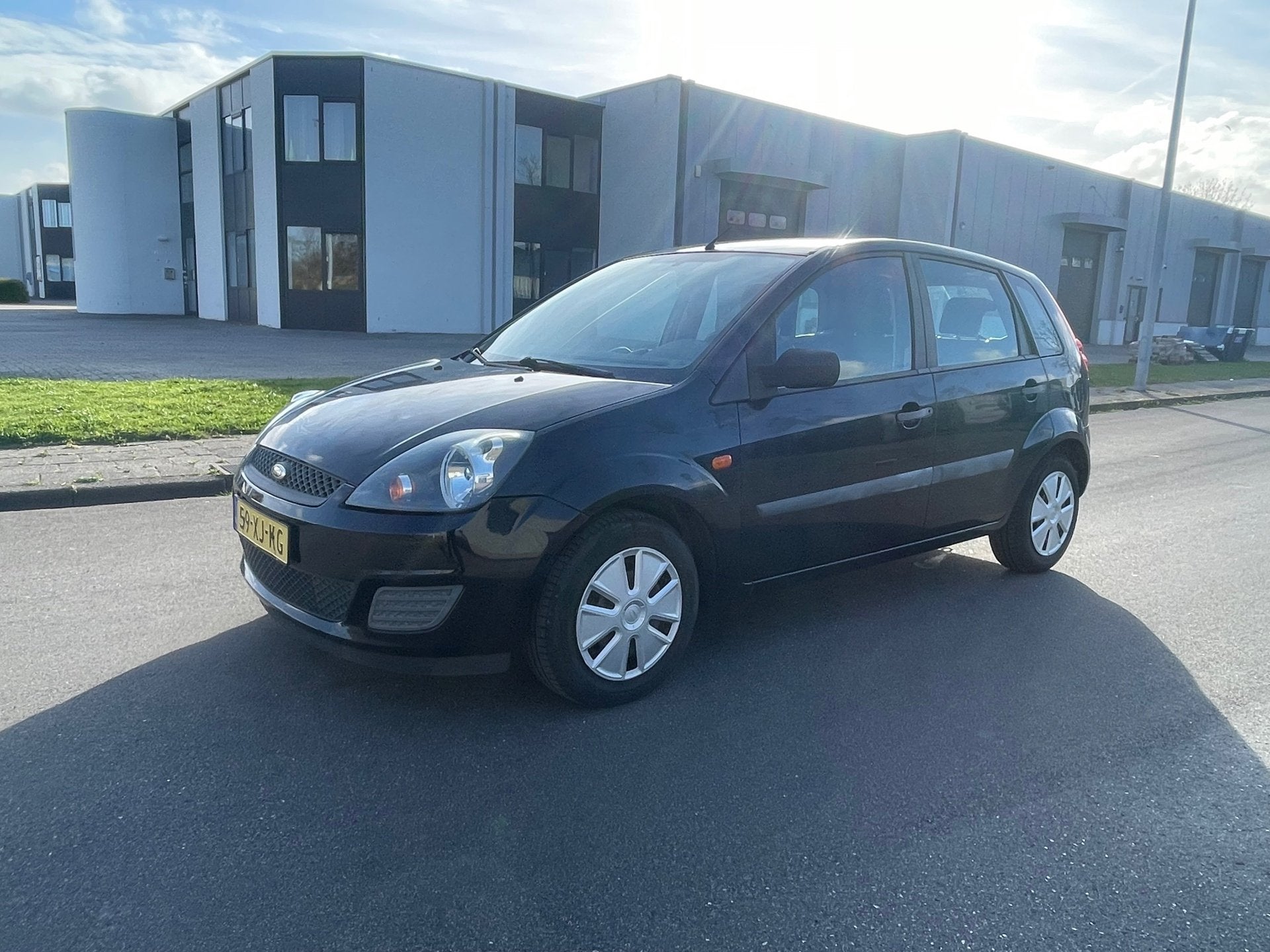 Ford Fiesta 1.3-8V Cool & Sound BJ 2007 Apk Gekeurd, 1299 cc, Stof, Zwart, 4 cilinders