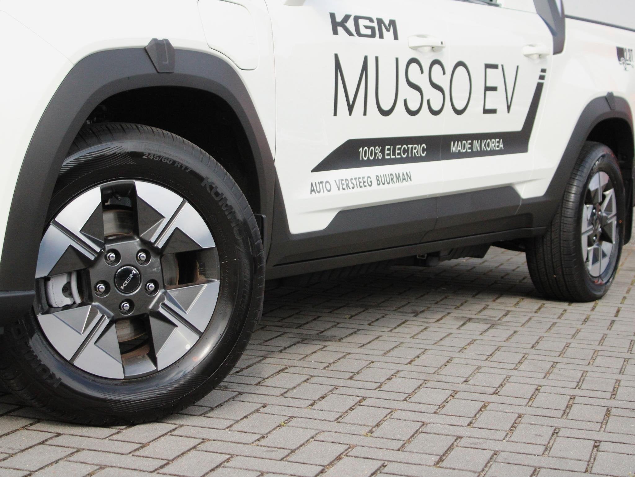 KGM Musso Ev Bronze 80.6 kWh 2WD WP Trekhaak, Adaptieve Crui, Auto's, Stof, 1800 kg, Wit, Origineel Nederlands