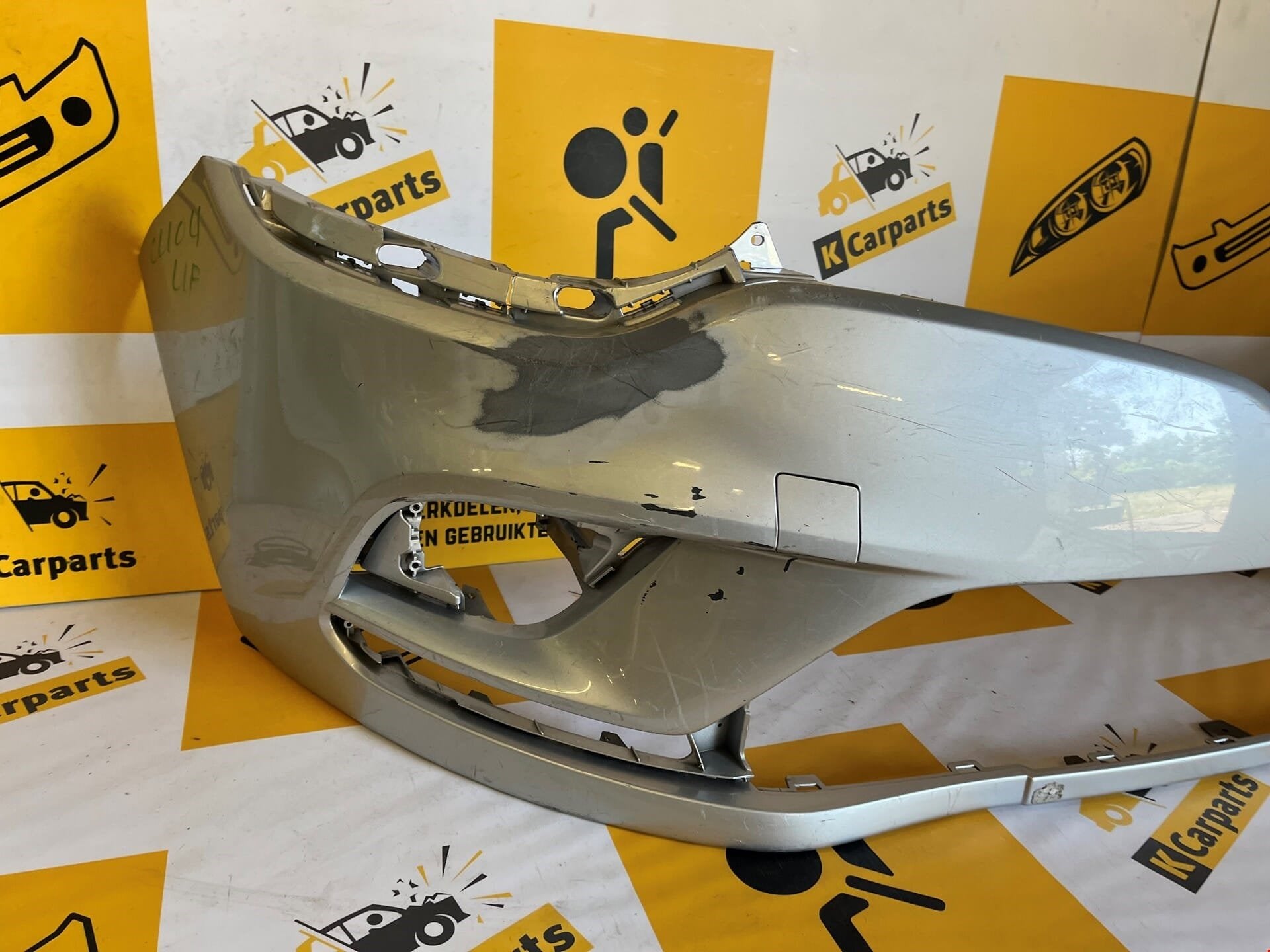 Voorbumper Renault Clio 4 16/19 facelift bumper 20221270R, Info@fabrikant.eu, Ophalen of Verzenden, Bumper, Fabrikant BV