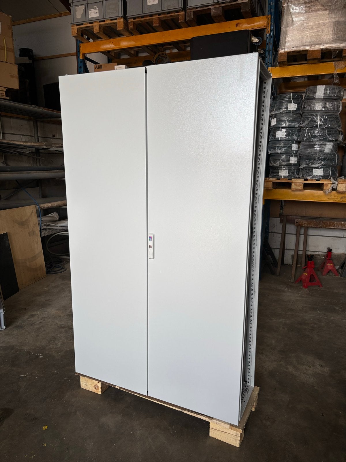 Rittal 8204000 schakelkast 2000x1200x400mm schade, Ophalen, Nieuw