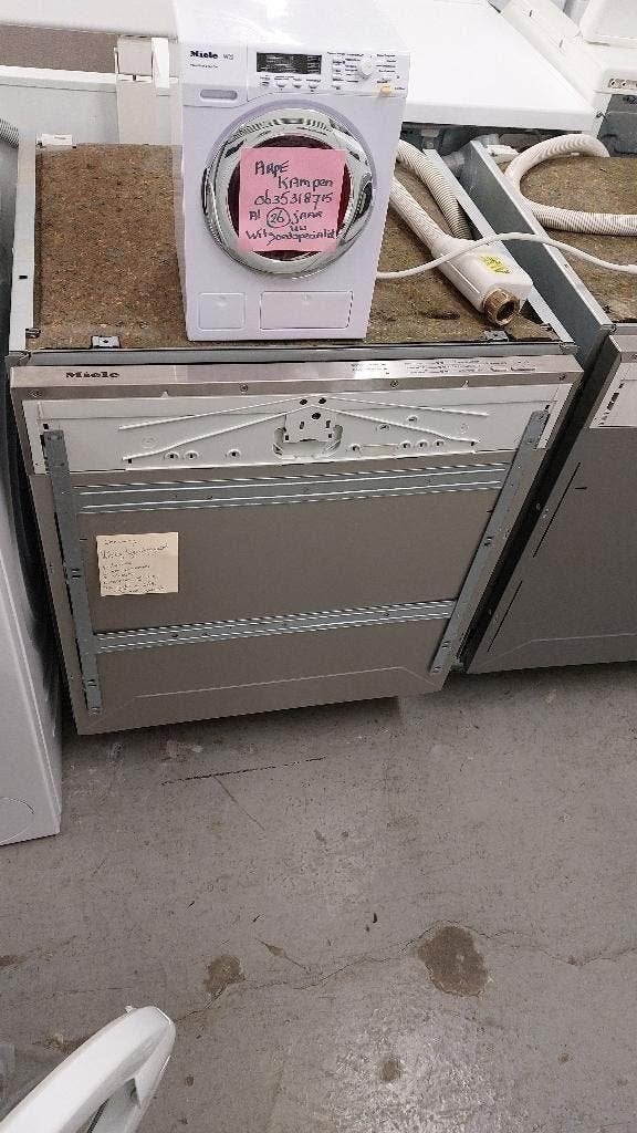 inbouw MIELE  vaatwasser 289  Arpe Kampen 0635318715, Witgoed en Apparatuur, Ophalen, Minder dan 10 liter, Zo goed als nieuw, Inbouw