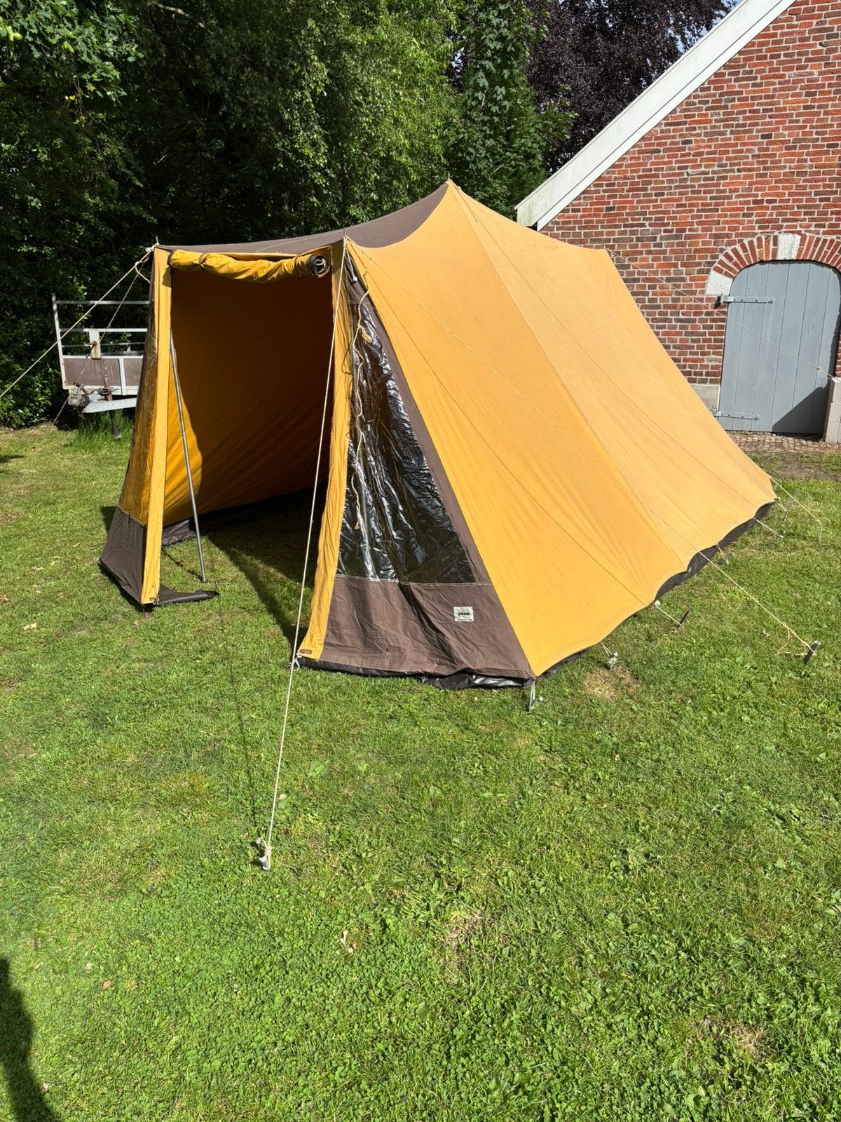 Grote 2 persoons tent, Caravans en Kamperen, Ophalen, Gebruikt, Tot en met 2