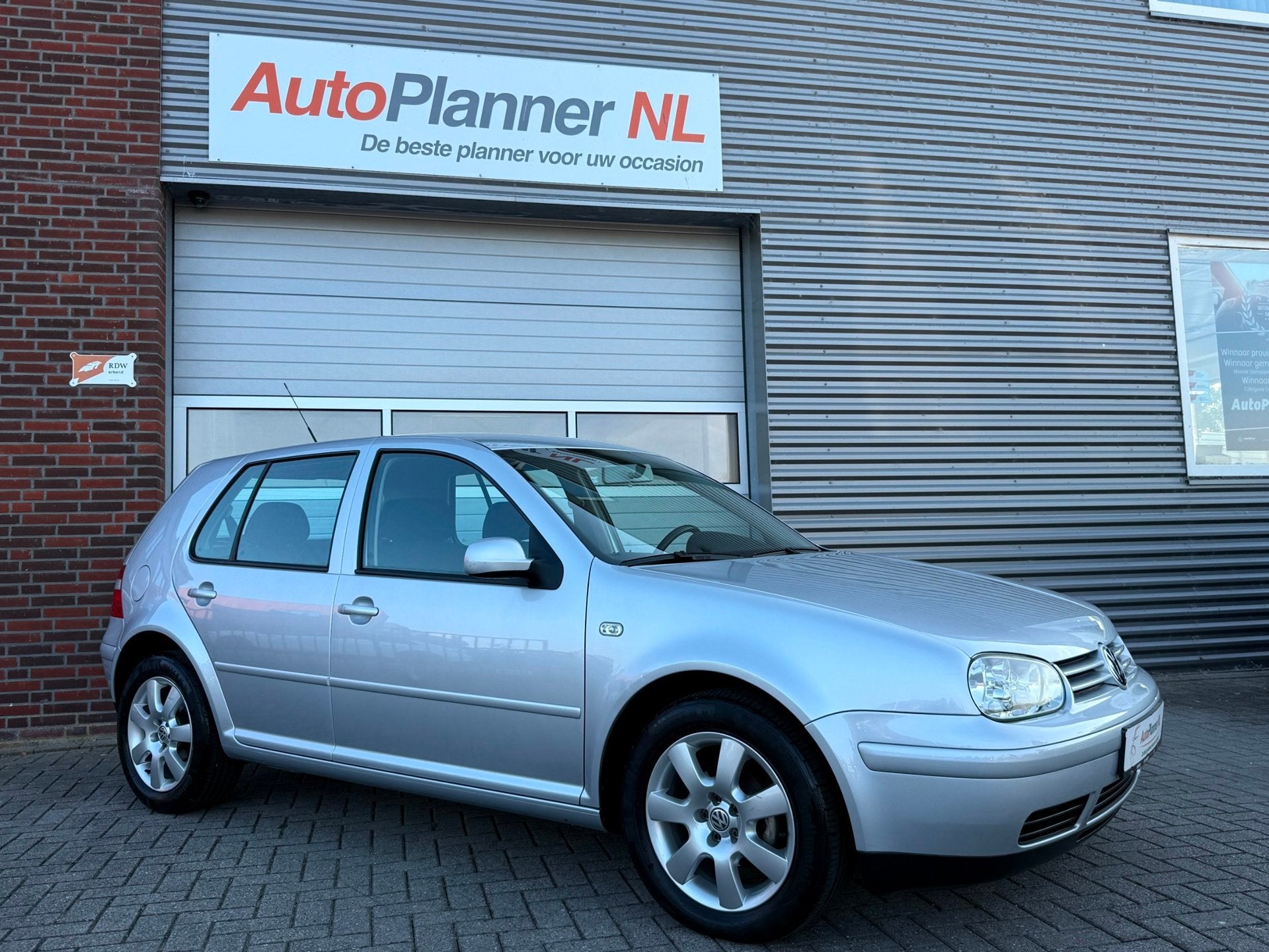 Volkswagen Golf IV 1.6 Pacific! 1e Eigenaresse! *15.421KM!*, Stof, Gebruikt, 4 cilinders, Automatische klimaatregeling