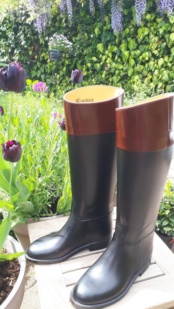 Aigle mooie kwaliteits laarzen mt 39 (past 38/38.5), Aigle, Ophalen of Verzenden, Zo goed als nieuw, Zwart