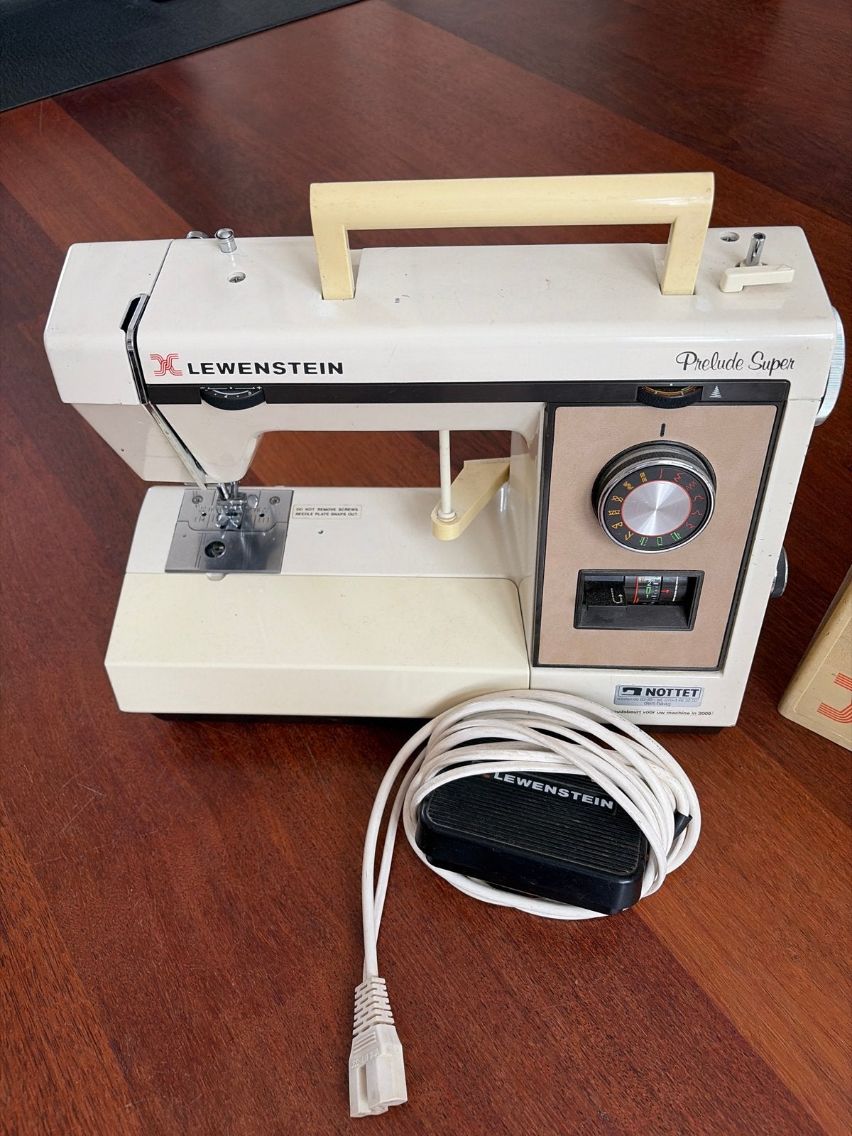 Lewenstein Prelude Super Naaimachine - moet nagekeken worden, Ophalen, Gebruikt, Naaimachine, Lewenstein