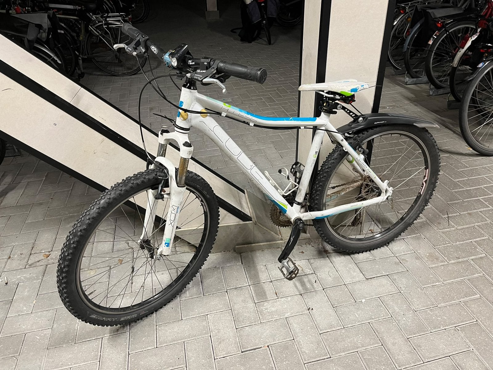 Cube Mountainbike, Hardtail, Velgrem, 49 tot 53 cm, Zo goed als nieuw