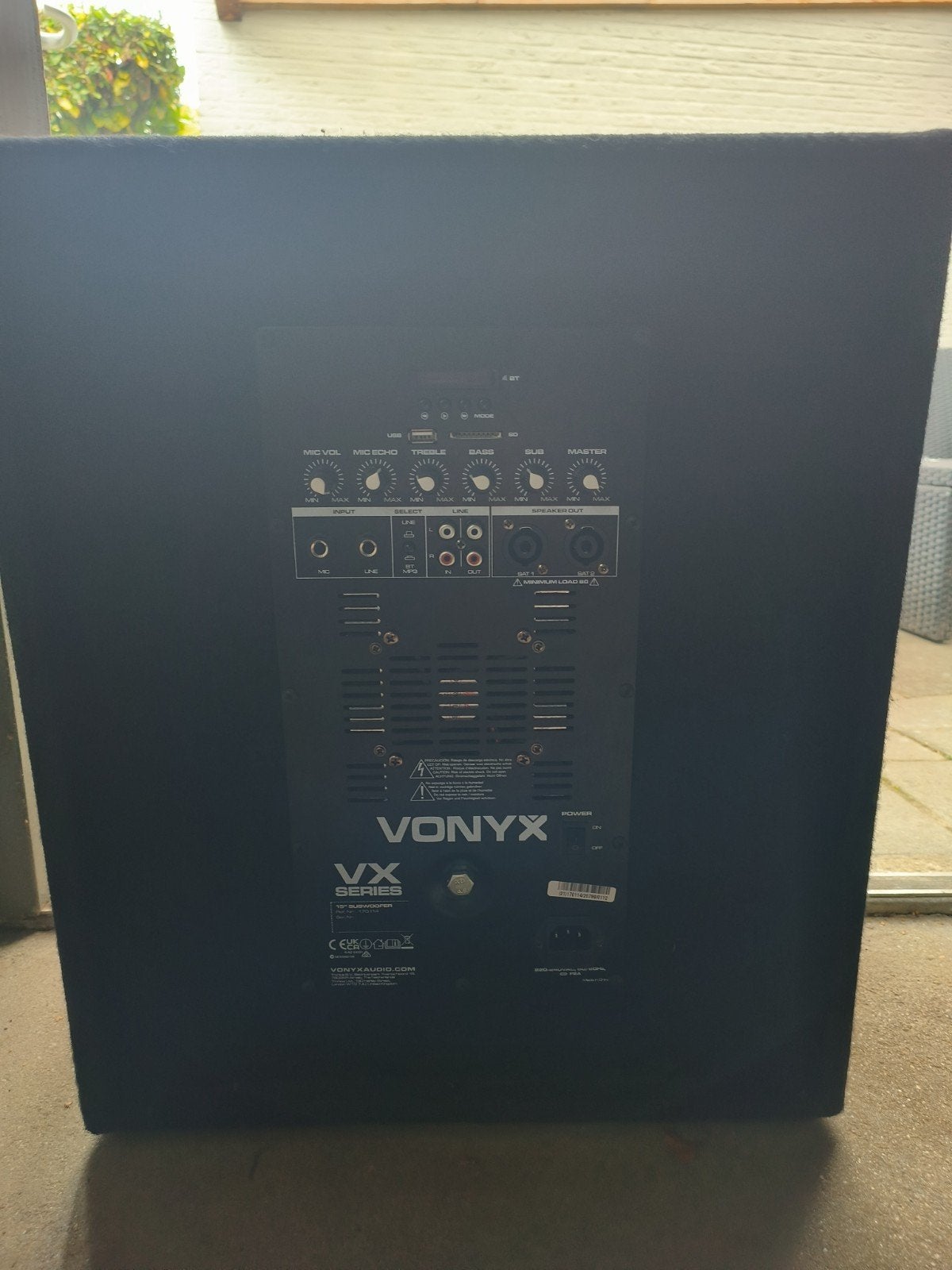 Vonyx Superwoofer met ingebouwde 1000W versterker, Ophalen