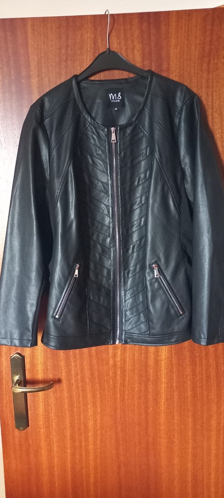 Zwarte blazer M&S Mode maat 48, Zwart, Maat 46/48 (XL) of groter, Ophalen of Verzenden, M&S Mode