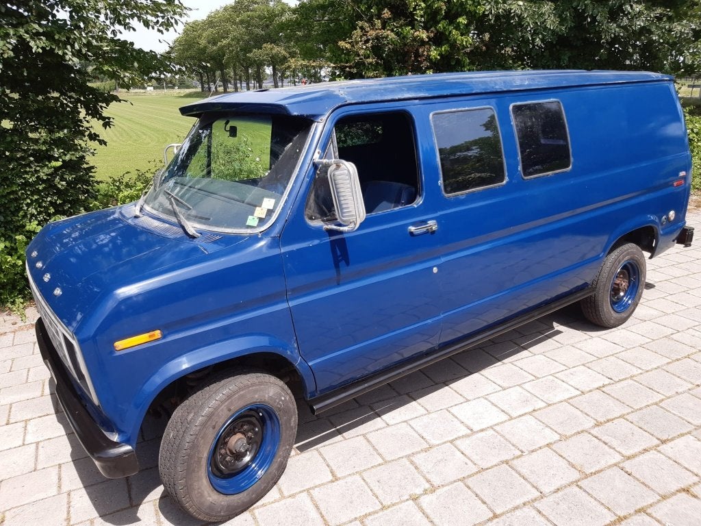 Ford ecoliner 250 lpg 1980, Auto's, Oldtimers, Automaat, Overige carrosserieën, Blauw, 5200 cc