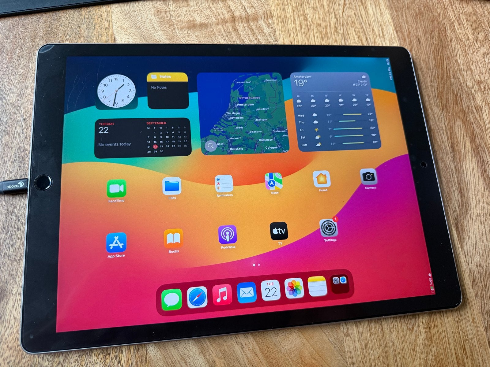 Apple iPad Pro 12.9-inch (2e generatie) 256GB Wifi + sim, Computers en Software, Gebruikt, 12 inch, Ophalen of Verzenden, Apple iPad Pro