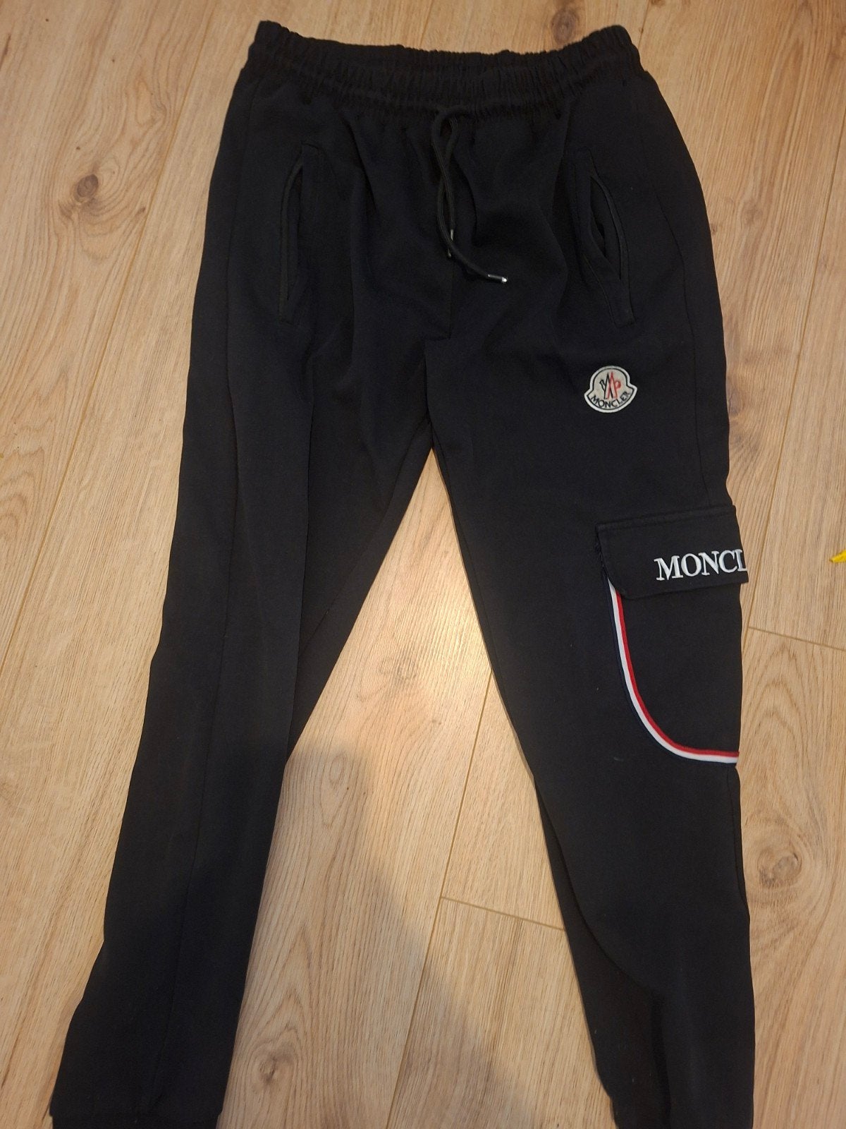 moncler broek MAAT S, Ophalen, Zo goed als nieuw, Zwart
