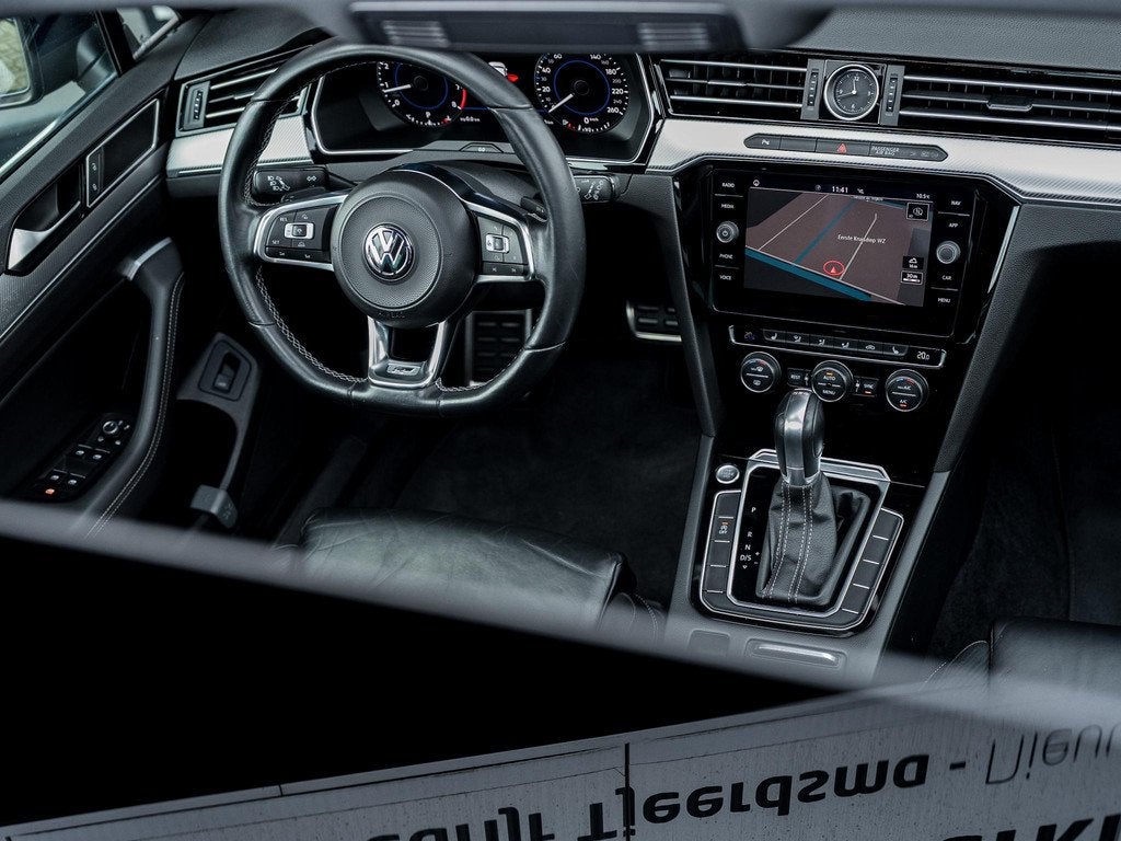 Volkswagen Passat Variant 1.4 TSI Highline Business R Line |, Auto's, Volkswagen, 12 maanden, 125 pk, Gebruikt, 4 cilinders