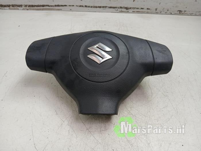 Airbag links (Stuur) van een Suzuki Swift