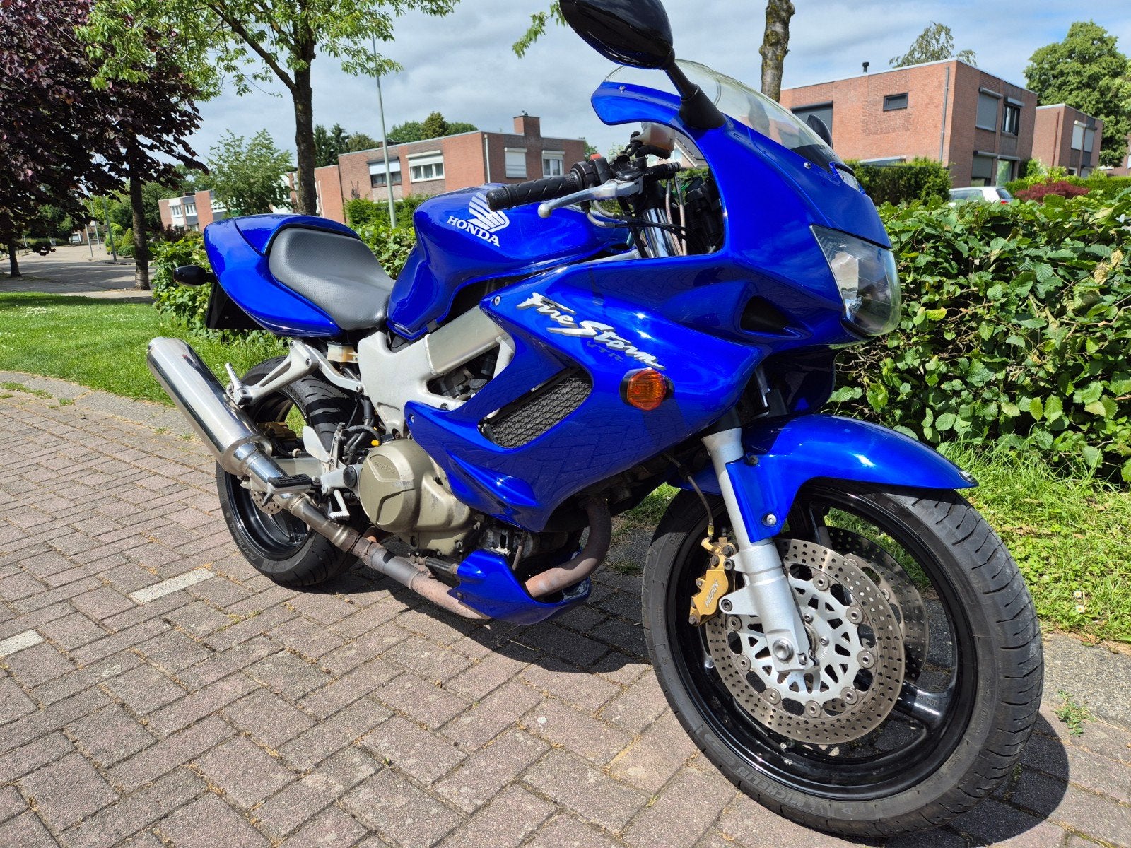 HONDA VTR1000F, VTR 1000 F, FIRESTORM, BOUWJAAR 2005, 2 cilinders, Motorrijbewijs A, Sport, Handgeschakeld