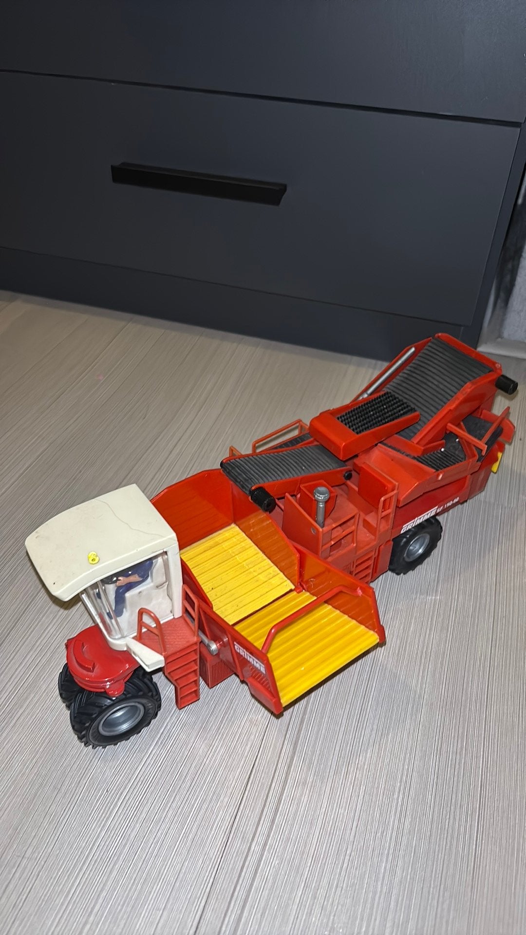 Siku grinme aardappel rooier, Ophalen of Verzenden, Zo goed als nieuw, Tractor of Landbouw, SIKU