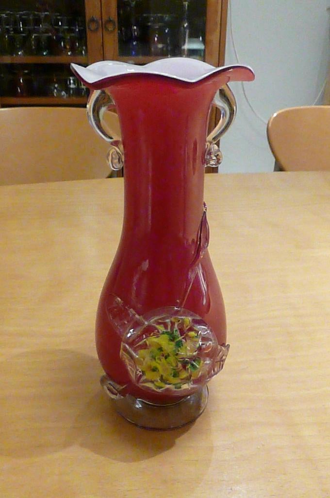 vintage glazen jaren '60 vaas in de kleur rood (20 cm), Ophalen of Verzenden, Minder dan 50 cm, Rood, Glas