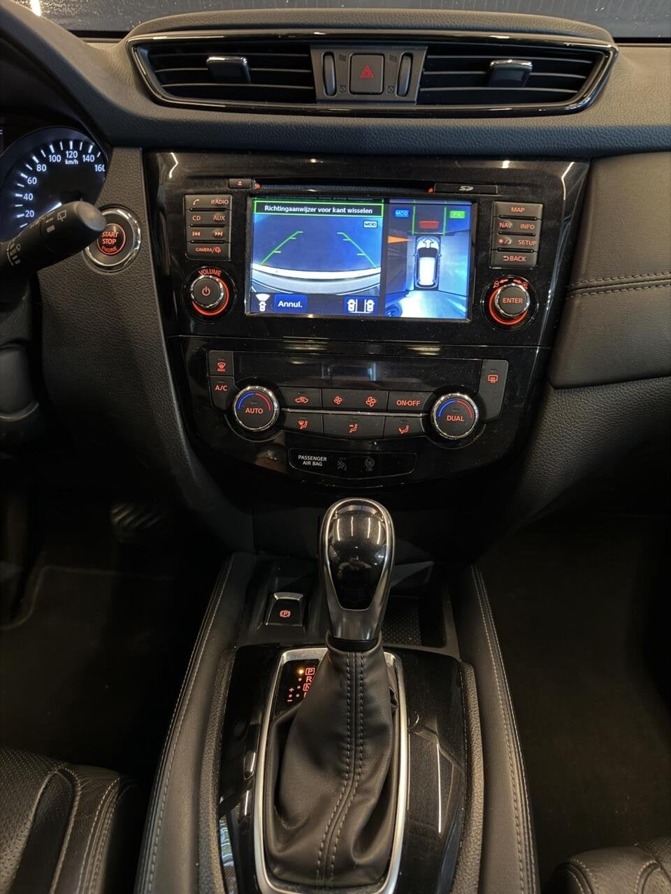 Foto 44 van Nissan X-Trail 1.3 DIG-T N-Tec PANO,TREKH,19''BOSEElecStoel