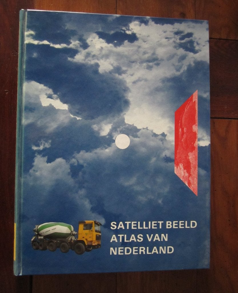 Satelliet Beeld Atlas van Nederland , Mebin, Overige atlassen, Ophalen of Verzenden, Zo goed als nieuw, 1800 tot 2000