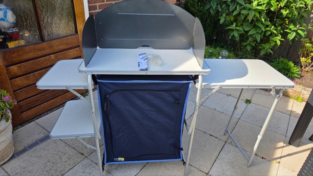 Campingkeuken, Caravans en Kamperen, Kampeermeubelen, Ophalen, Zo goed als nieuw, Campingkast