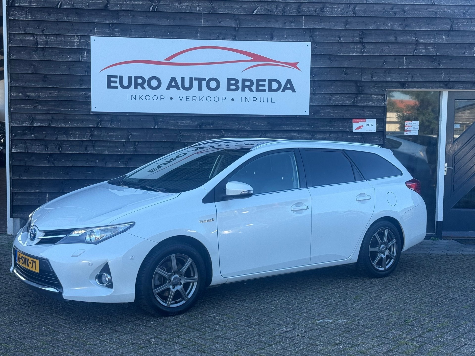 Toyota Auris Touring Sports 1.8 Hybrid Lease+, Auto's, Euro 5, Gebruikt, Wit, Auris