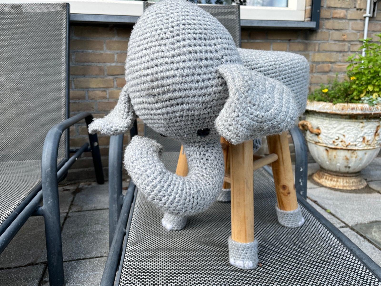 Leuke gehaakte olifant kruk voor kinderen, Ophalen, Zo goed als nieuw, Hout