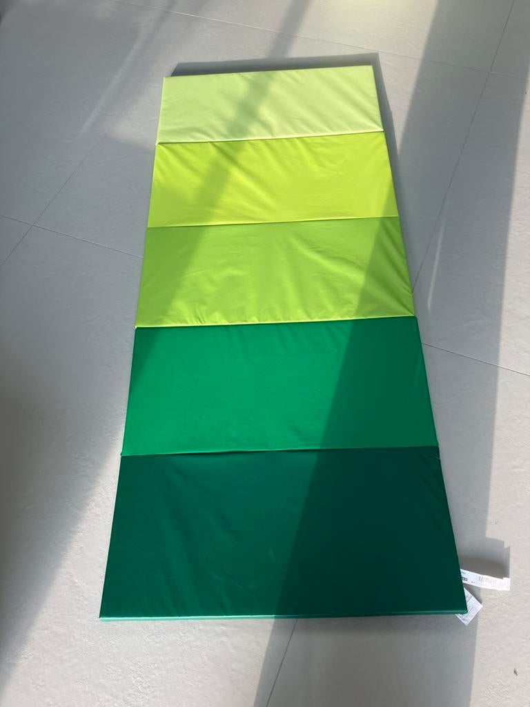 Plufsig turnmat gymnastiekmat ikea, Ophalen, Zo goed als nieuw