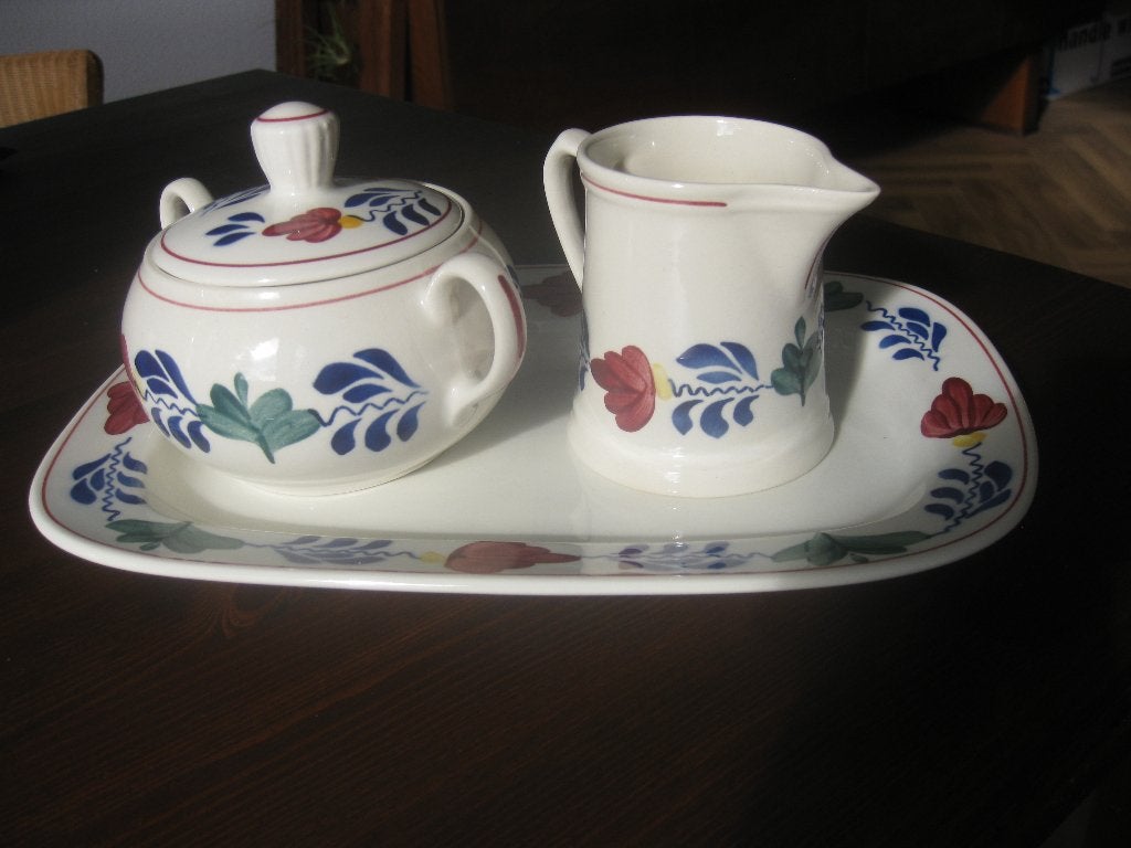 Boerenbont roomstel in uitstekende staat. Boch., Ophalen of Verzenden, Zo goed als nieuw, Aardewerk, Landelijk/Boerenbont
