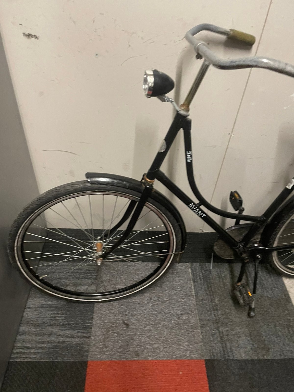 Stadsfiets omafiets damesfiets 28 inch city bike herenfiets, Fietsen en Brommers, Fietsen | Dames | Sportfietsen en Toerfietsen