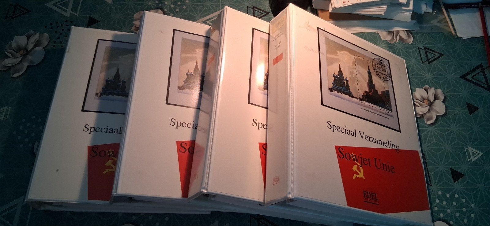 Speciale verzameling Sovjet-Unie postzegels (4 albums), Ophalen of Verzenden