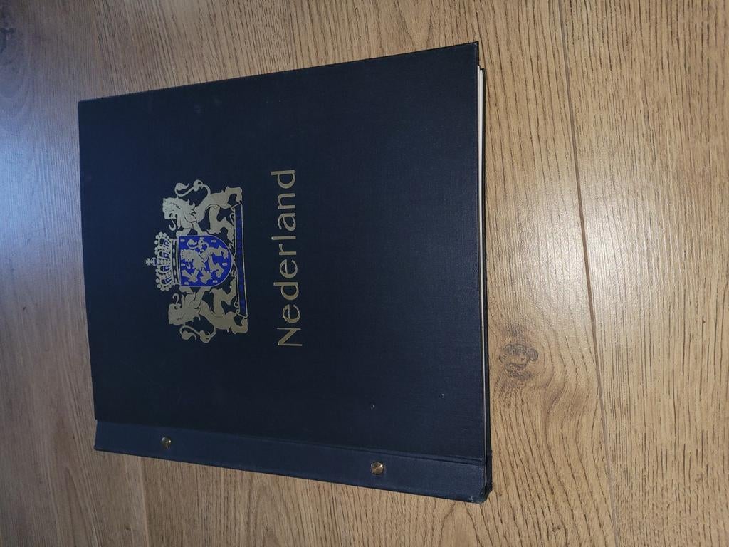 Davo album postzegels Nederland waaronder combinaties, Postzegels en Munten, Postzegels | Nederland, Ophalen of Verzenden