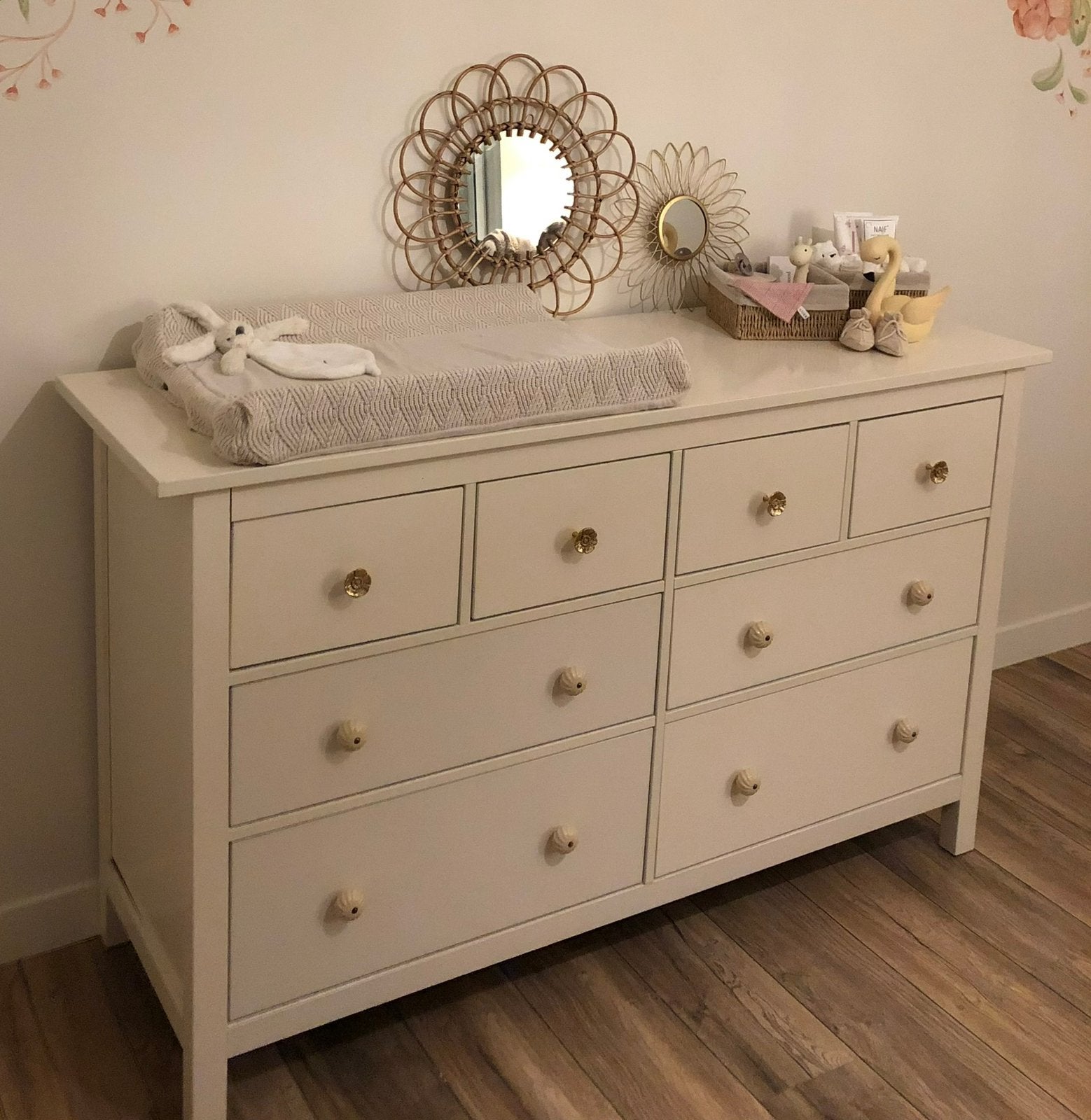 Hemnes kast, 5 laden of meer, Zo goed als nieuw, Minder dan 100 cm, 25 tot 50 cm