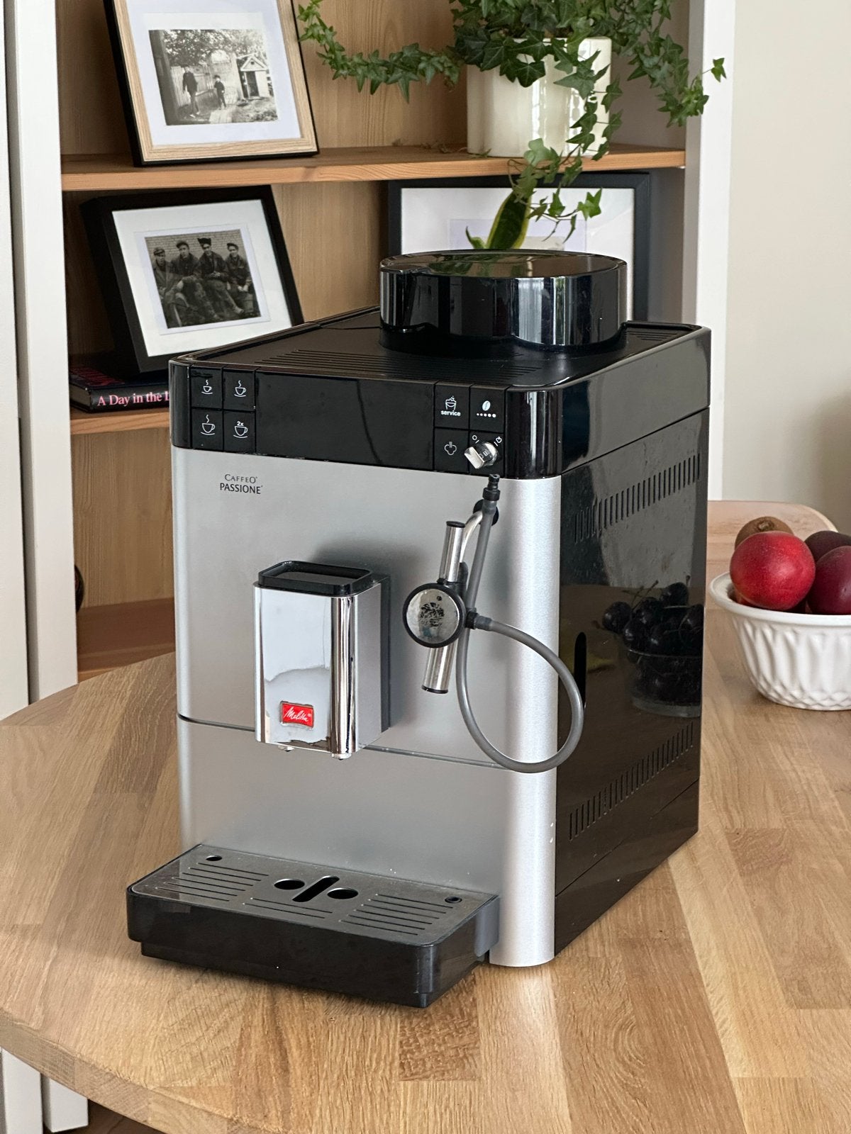 Automatic Coffee machine Melitta Passione, Witgoed en Apparatuur, Koffiezetapparaten, Ophalen, Afneembaar waterreservoir, Koffiemachine