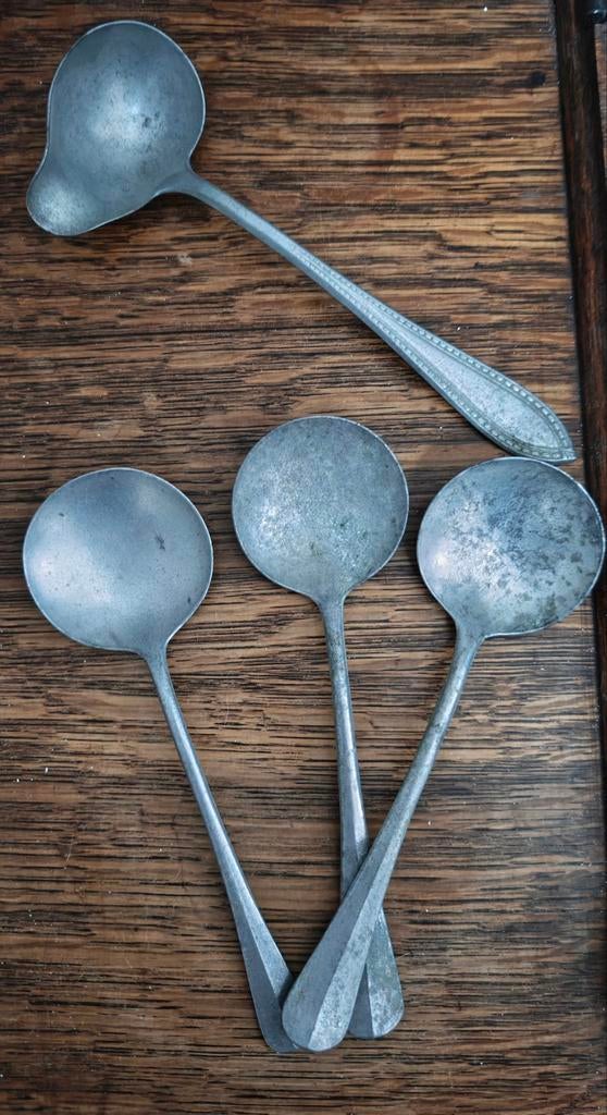 Aluminium schepjes/lepeltjes en sauslepel - Stoer & Sober, Antiek en Kunst, Antiek | Bestek, Ophalen of Verzenden