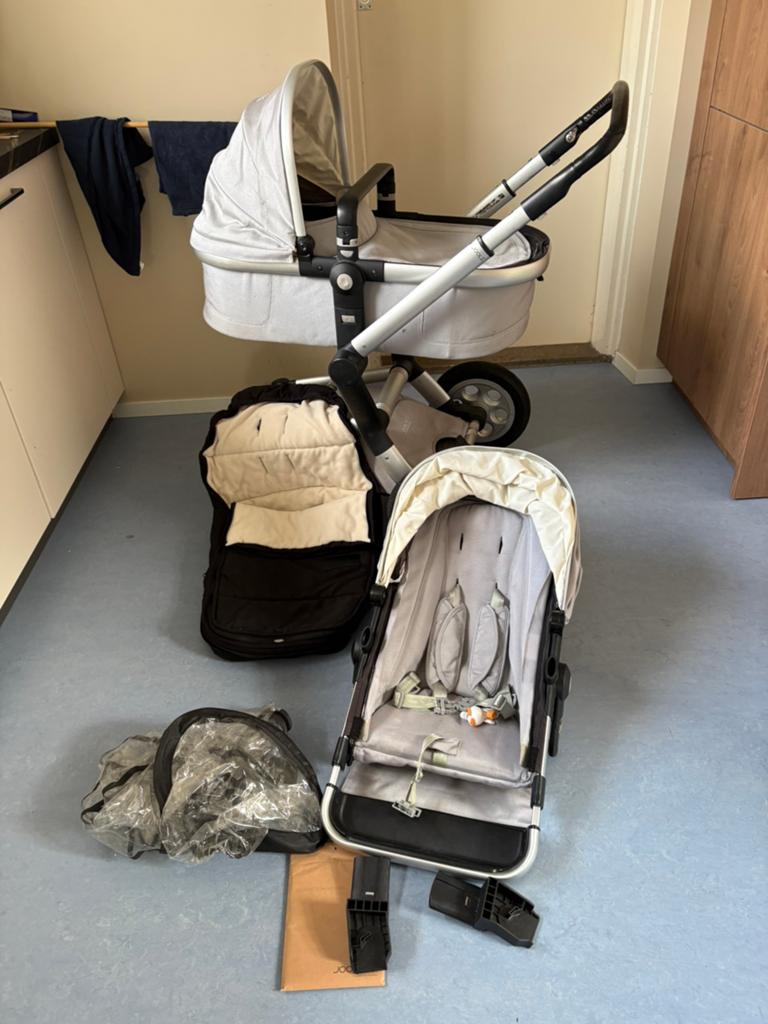 Joolz Day kinderwagen combiwagen met accessoires, Kinderen en Baby's, Kinderwagens en Combinaties, Gebruikt, Verstelbare duwstang