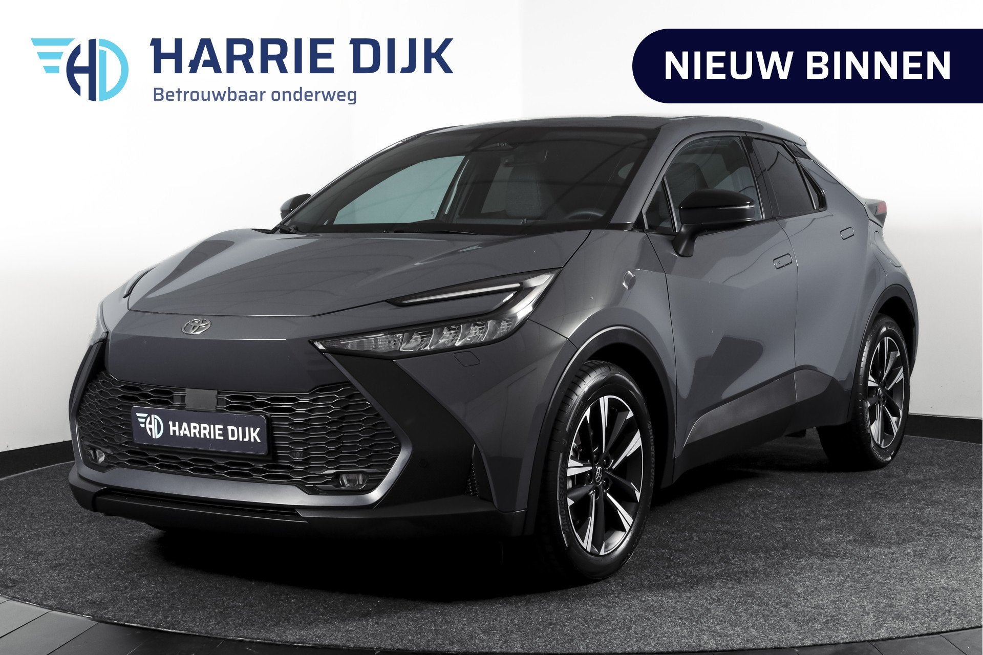 Toyota C-HR 1.8 Hybrid 140 Dynamic | Dig. Cockpit | Adapt. C, Auto's, 12 maanden, Gebruikt, 4 cilinders, Bedrijf