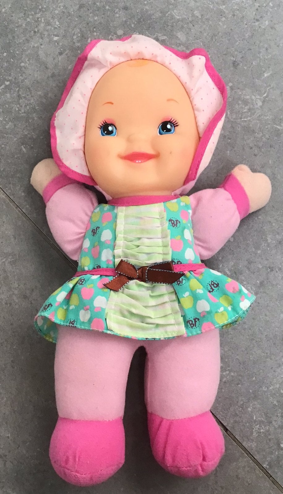 Zachte pop wat kan lachen als je op haar buikje duwt, Ophalen, Gebruikt, Babypop
