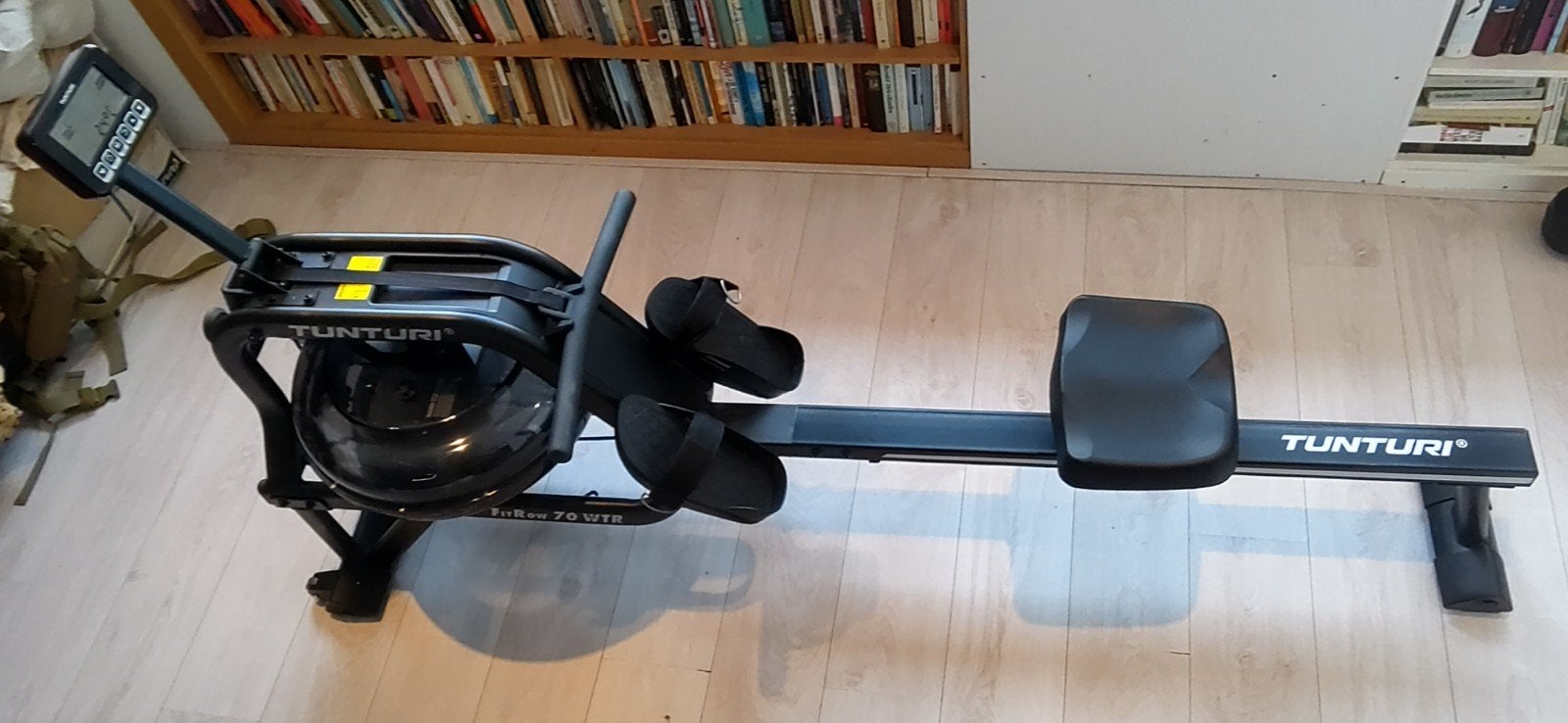 TUNTURI FitRow 70 WTR Rower Roeitrainer met waterweerstand, Ophalen of Verzenden, Gebruikt