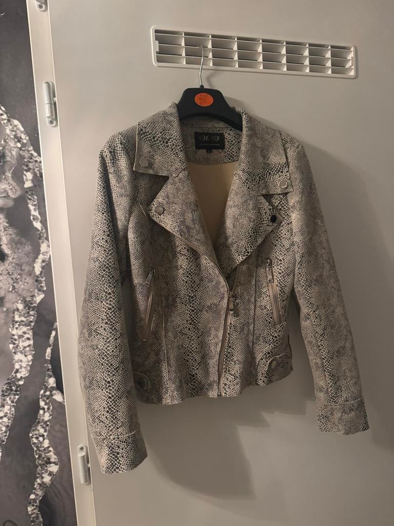 Jasje met slangenprint, Ophalen of Verzenden, Gedragen, Maat 38/40 (M), Overige kleuren