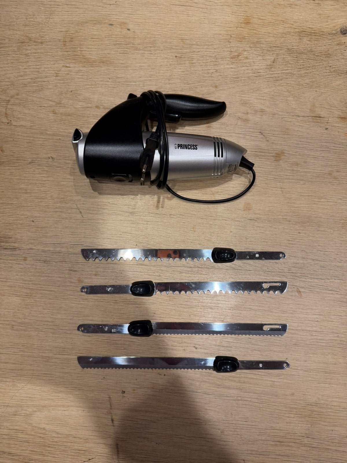 Princess Elektrisch Mes met Diverse Bladen, Witgoed en Apparatuur, Ophalen of Verzenden, Gebruikt