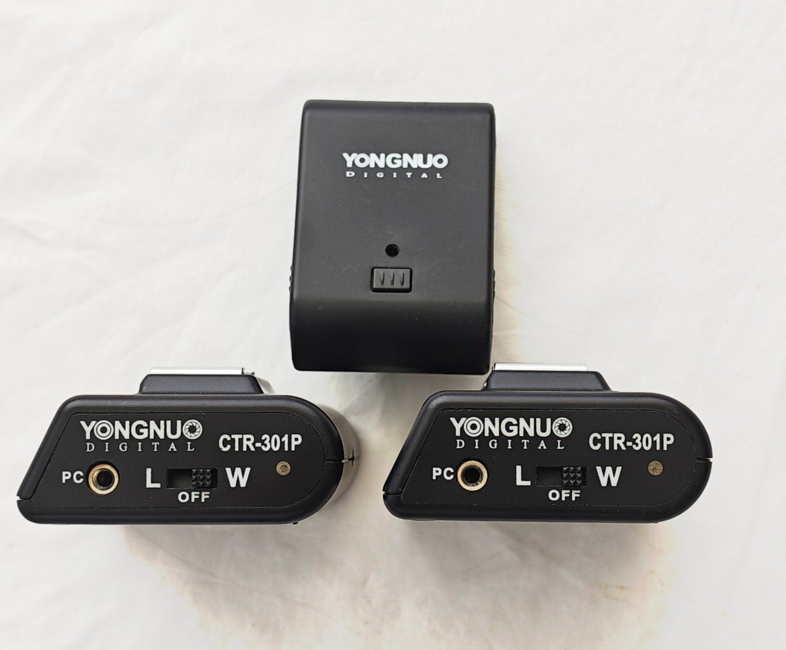 Yongnuo CTR-301P Draadloze Flitser Trigger Set, Gebruikt, Yongnuo, Ophalen of Verzenden, Trigger/ontvanger